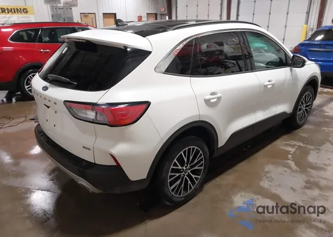 2022 Ford Escape Sel Plug-In Hybrid из США, поврежденный, VIN 1FMCU0KZ3NUB06743